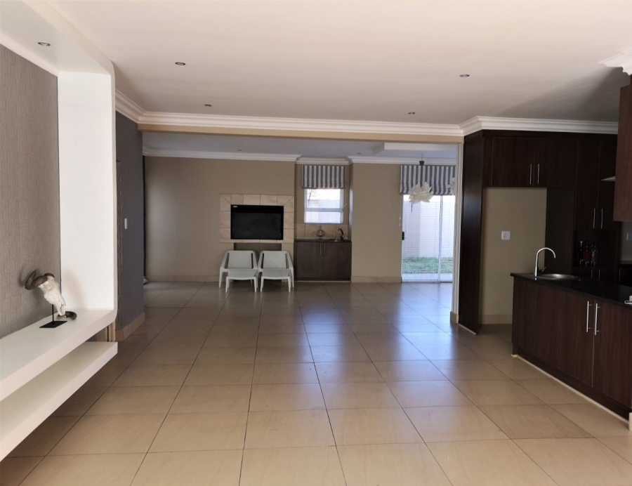 4 Bedroom Property for Sale in Lilyvale S H Free State